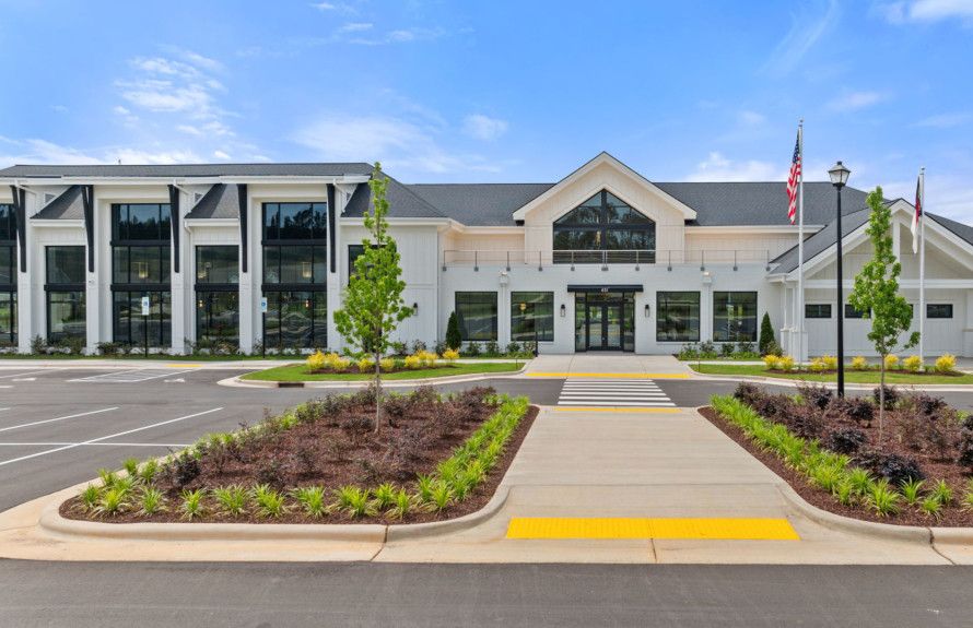 Lakeview Manor Now Open!