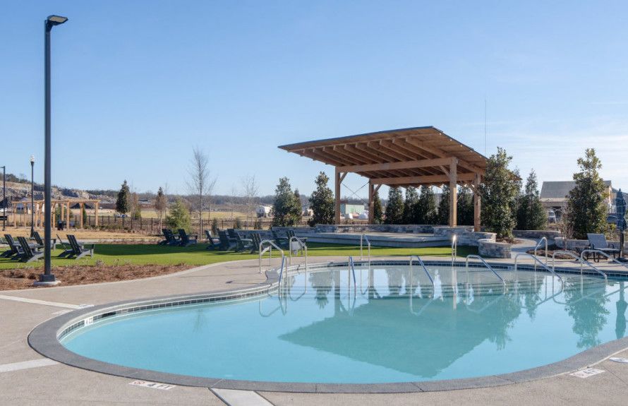 World-Class Amenity Center