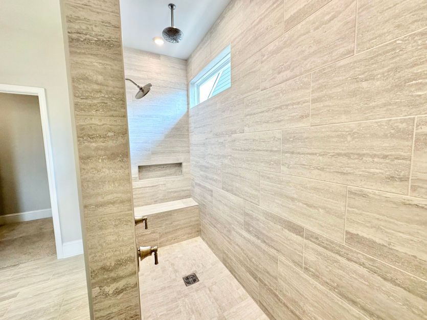 Owner's Walk-In Super Shower.