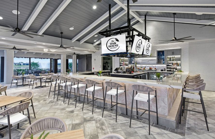 The Oak House Bar & Grille