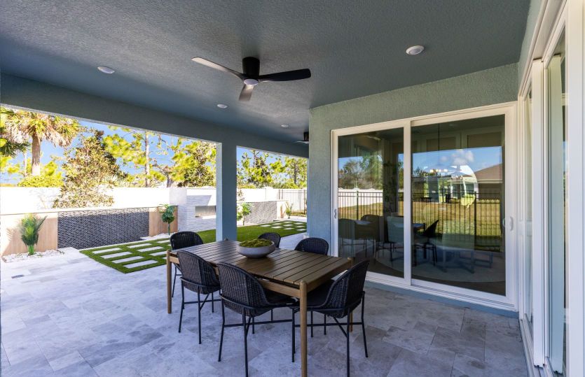 Outdoor Dining Area