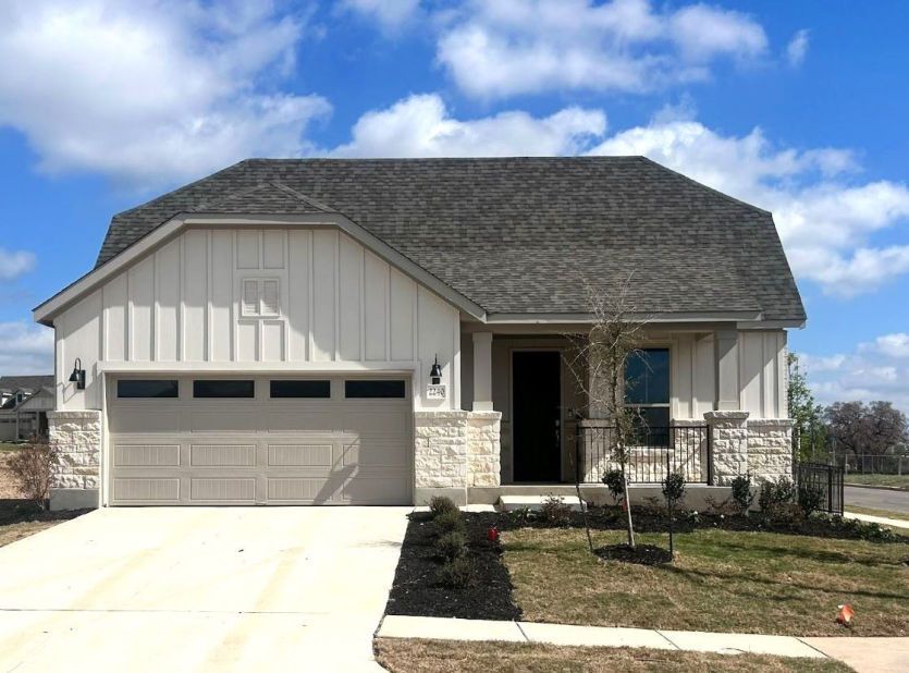 Mainstay - Del Webb New Braunfels at Veramendi: New Braunfels, Texas - Del Webb