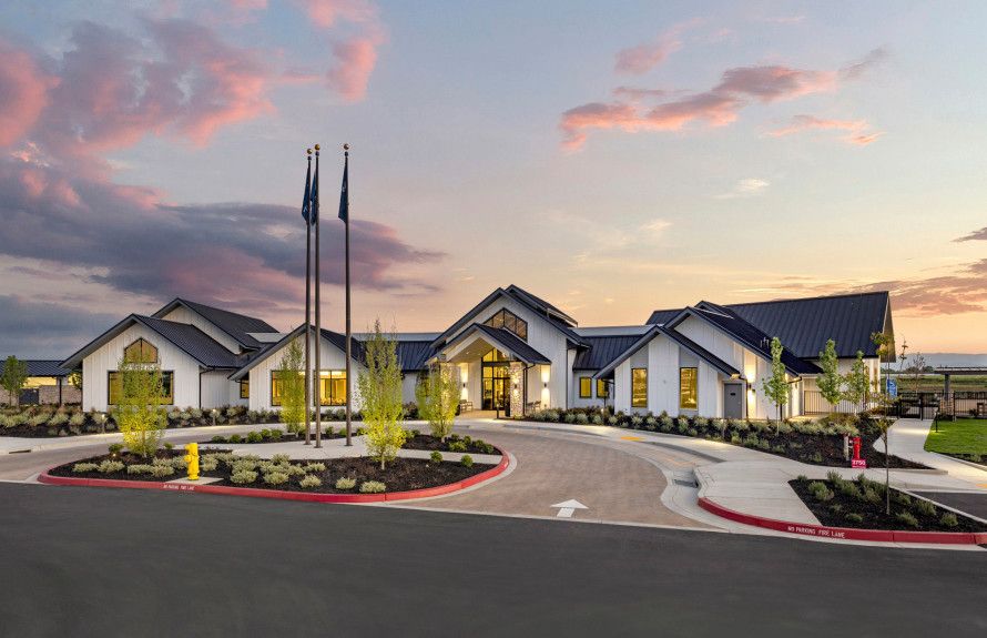 The Lakeview Club