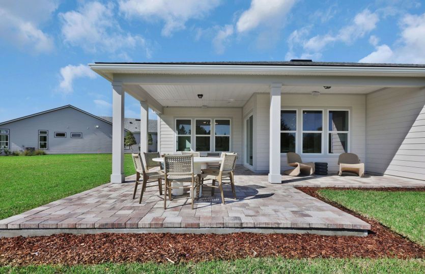 Renown | Extended Patio