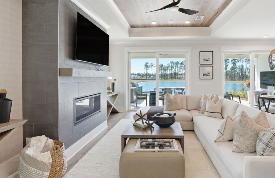 Flexible Spaces for Lounging