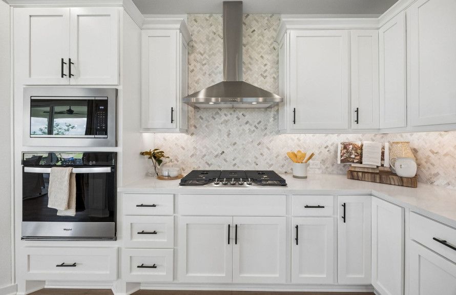 Open and Bright Kitchen