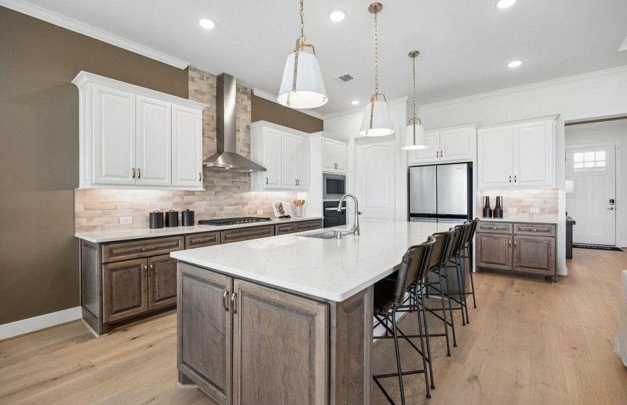 Kitchen with Large Island