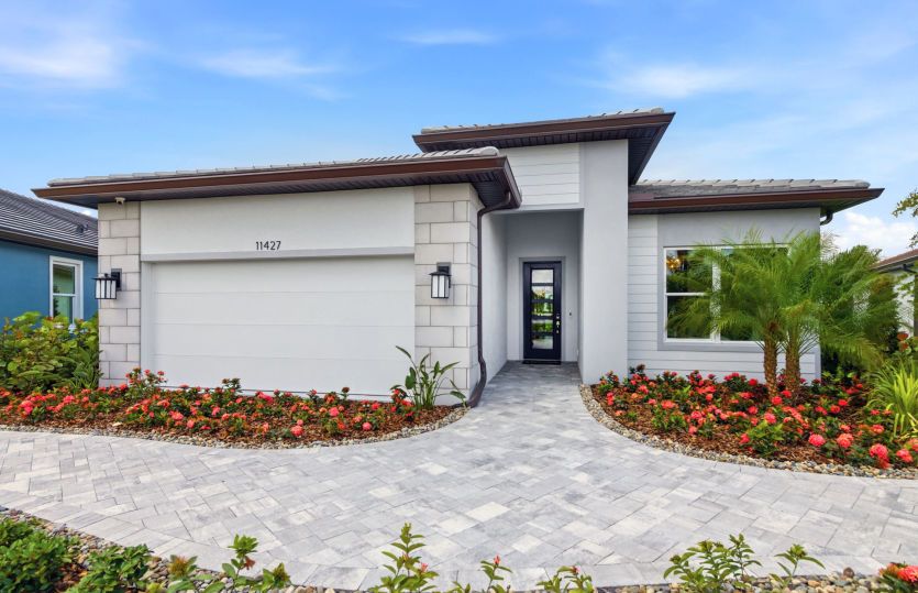 Mystique Exterior