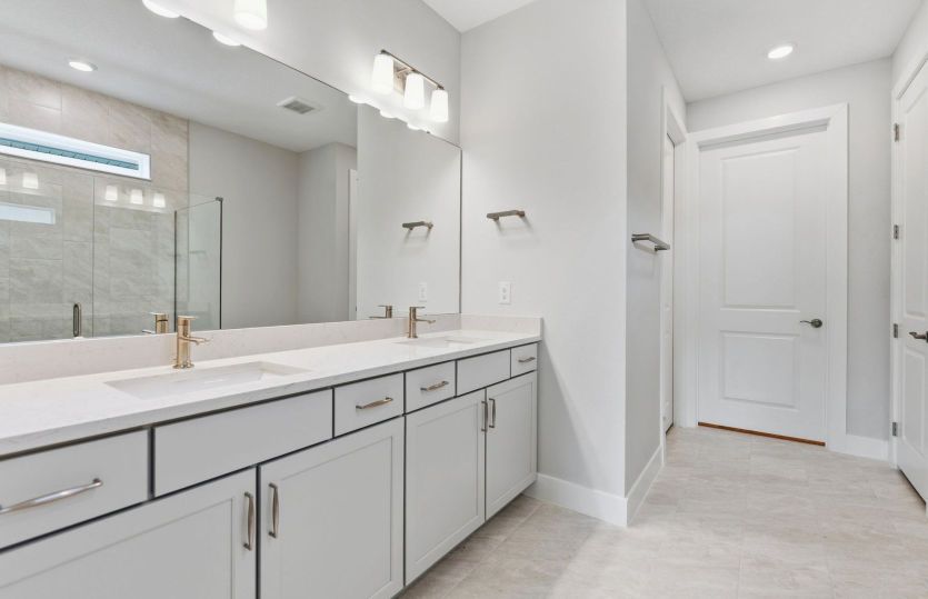 Owner's Bath with Dual Sinks