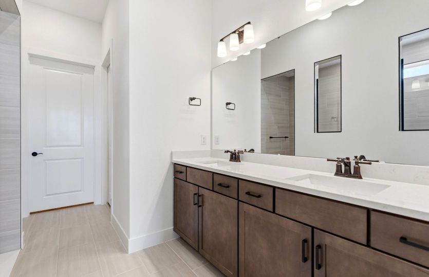 Owner's Bathroom with Dual Sinks