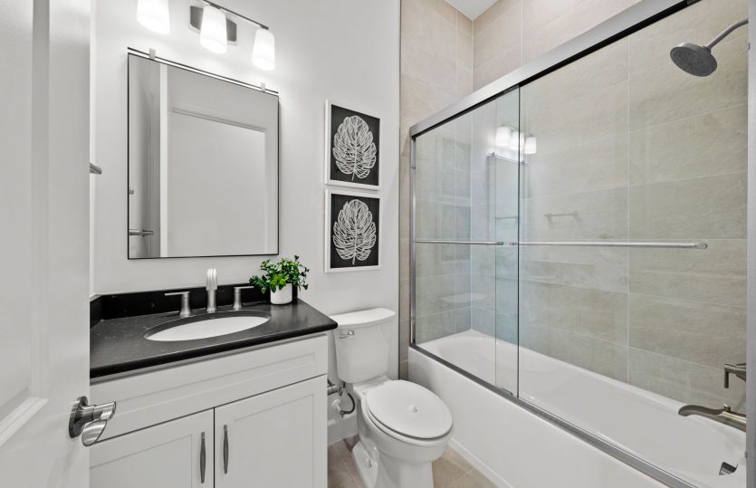 Secondary bathroom | Model Representation