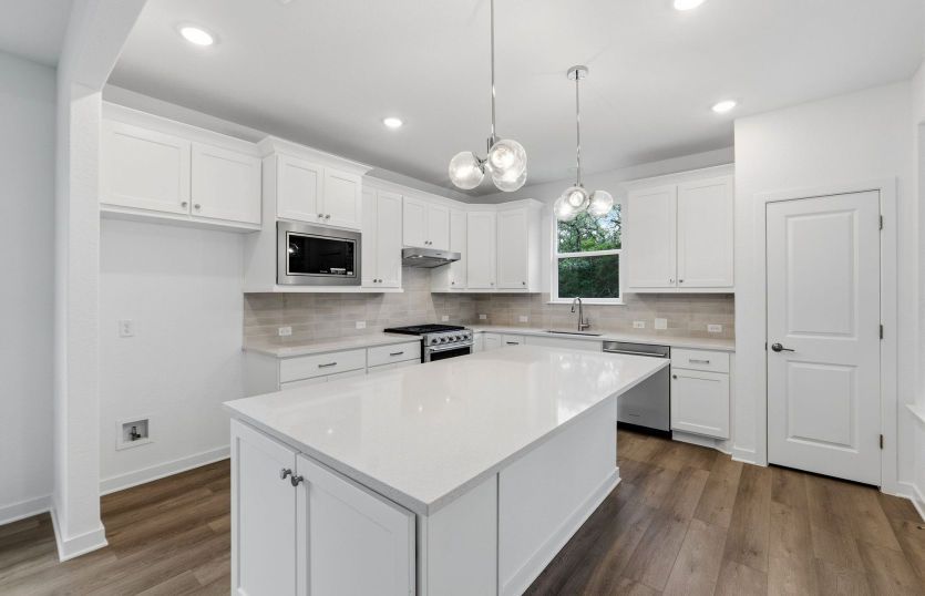 Open Kitchen