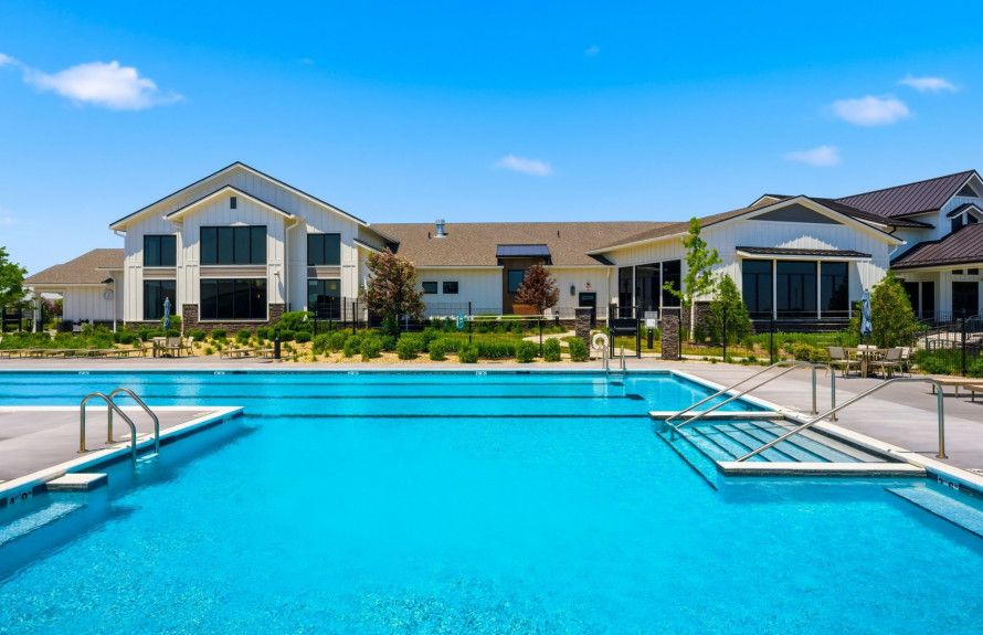 Resort-Style Pool