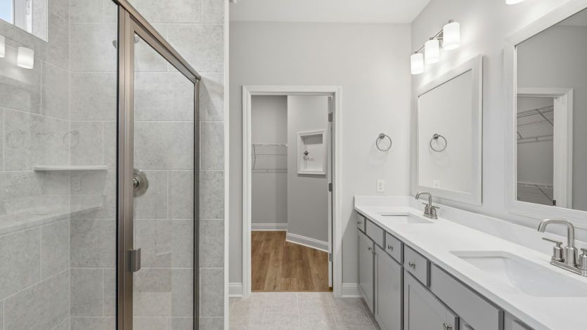 Owner's Suite Bathroom