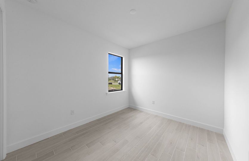 Secondary bedroom
