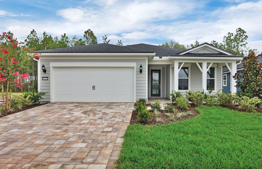 Mystique | Exterior
