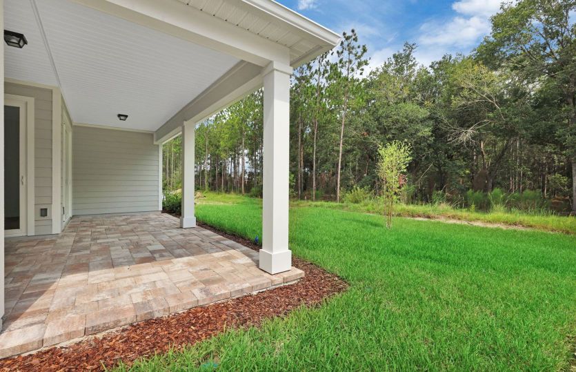 Mystique | Covered Lanai