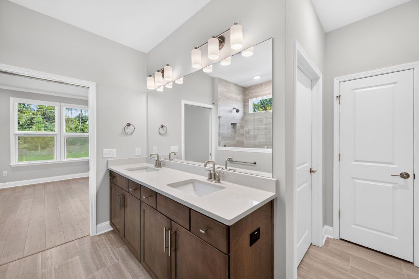 Owner's Suite Bathroom