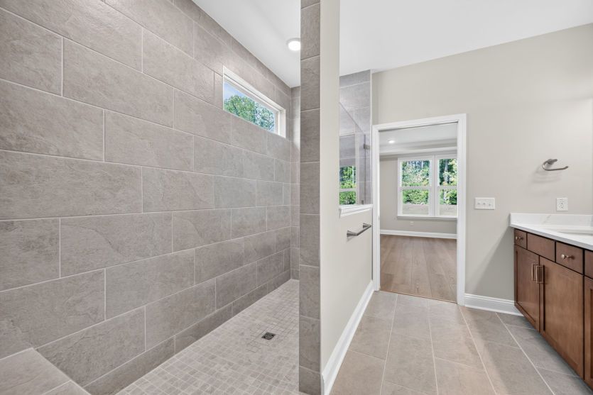 Owner's Suite Bathroom