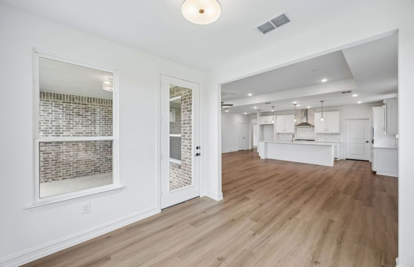 Dining area off kitchen