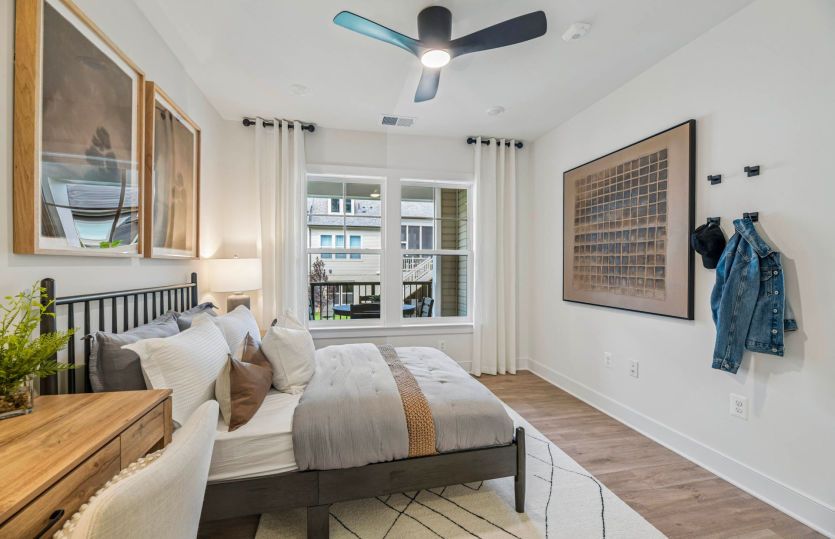 Cozy Guest Bedroom, Perfect for Guests