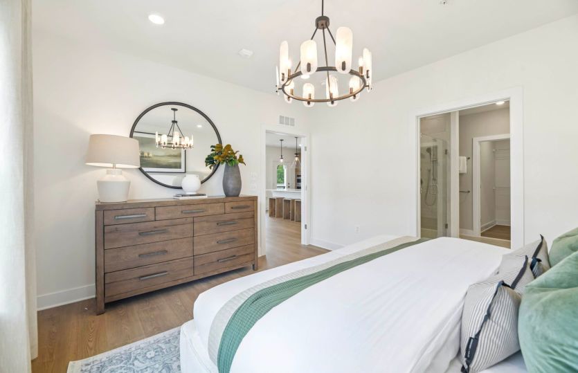 Sweet Dreams in the Owner's Suite with King Size Bed