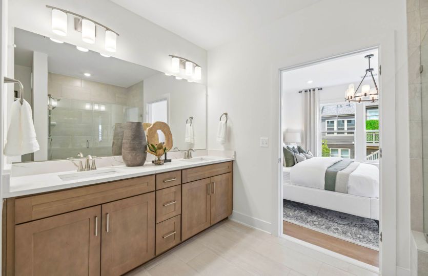 Owner's Suite Features Dual Basin Vanity