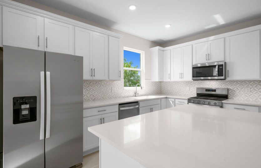 Kitchen with center island
