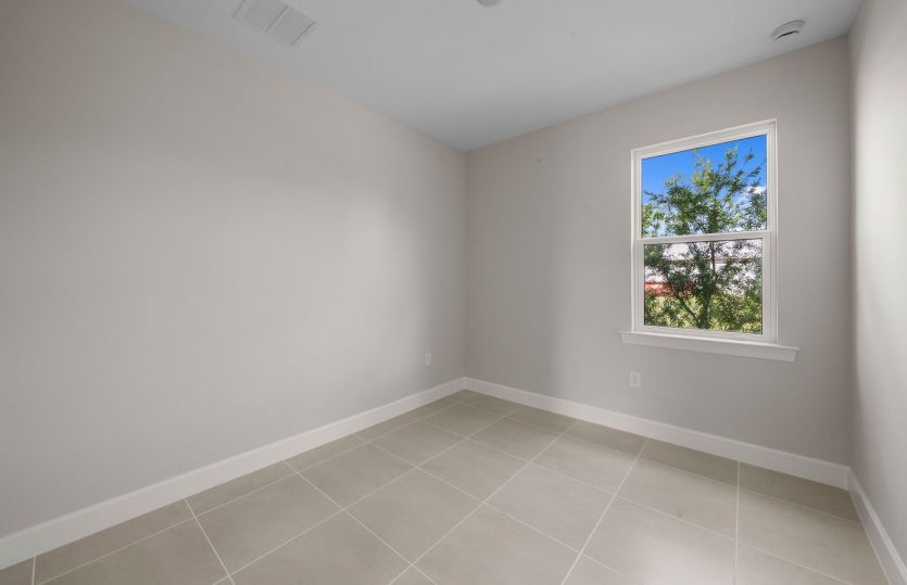 Secondary bedroom
