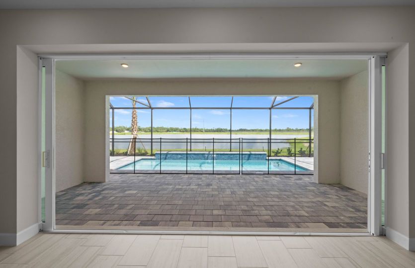 Indoor/outdoor living