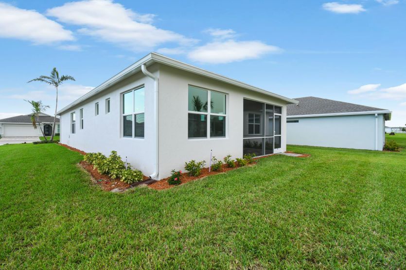 Coastal Exterior | Homesite 79500