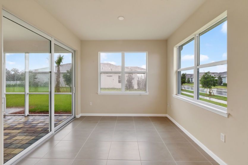 Sunroom Adjacent to your Covered Lanai