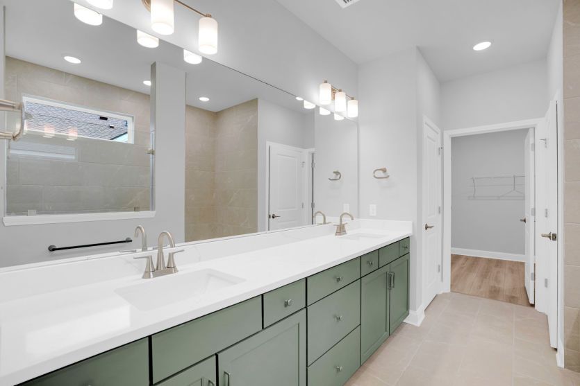 Owner's Suite Bathroom