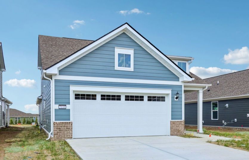 Lot 321 - Hallmark - Exterior