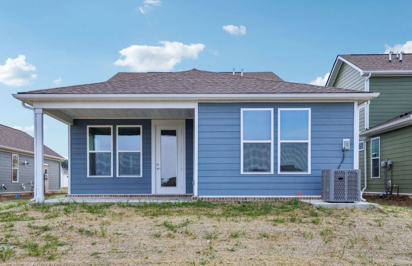 Lot 321 - Hallmark - Exterior