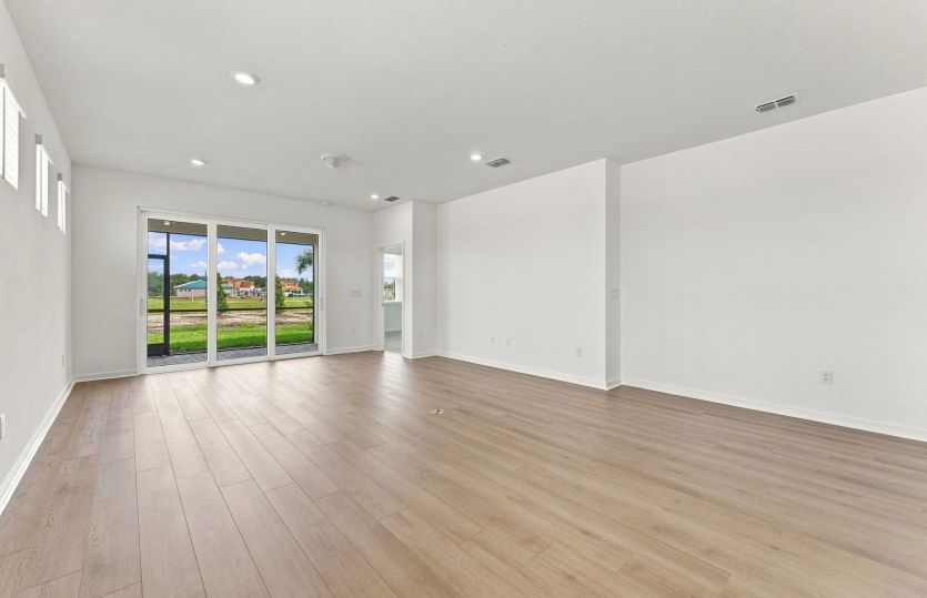 Gathering Room w/Floor Outlet