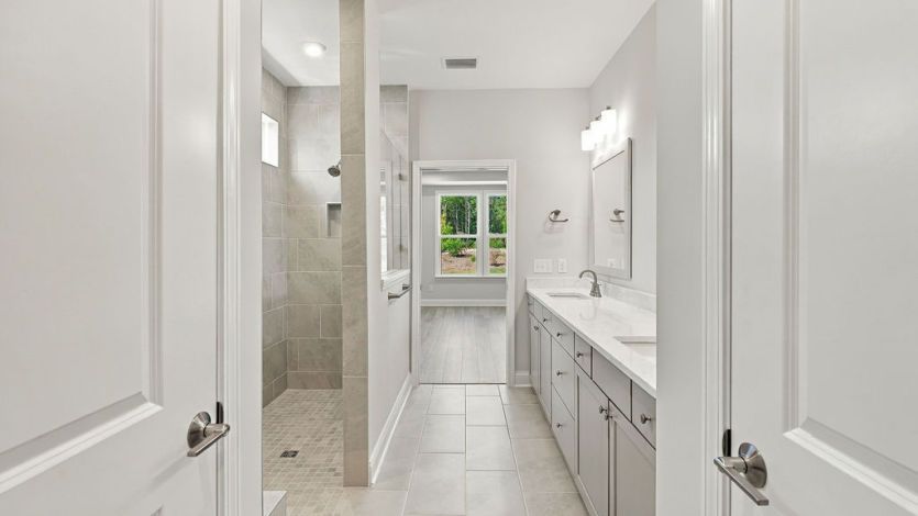 Owner's Bathroom