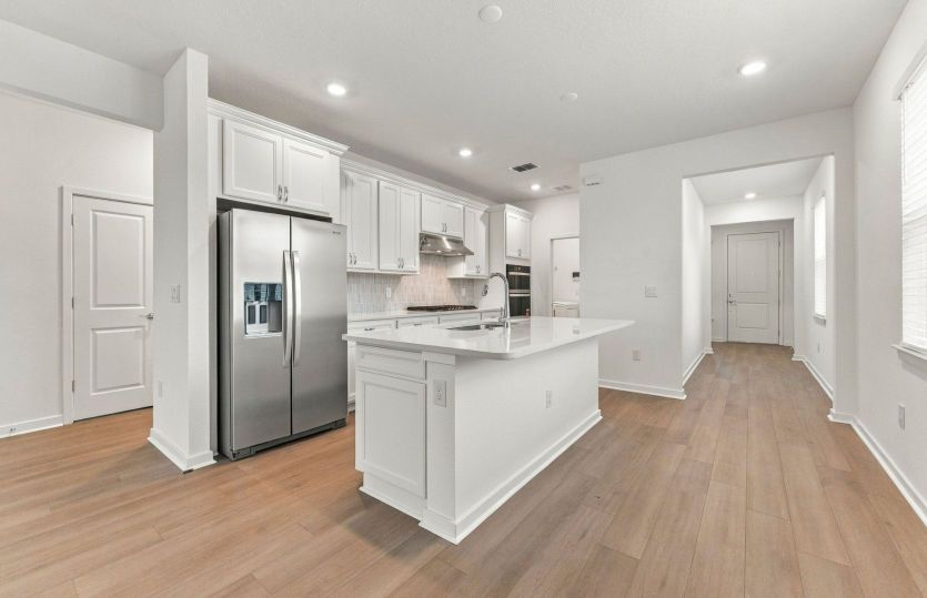 Stylish Built-in Kitchen