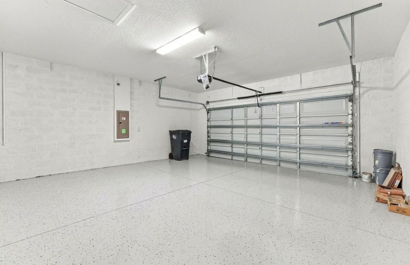 2-Car Garage w/Epoxy Flooring