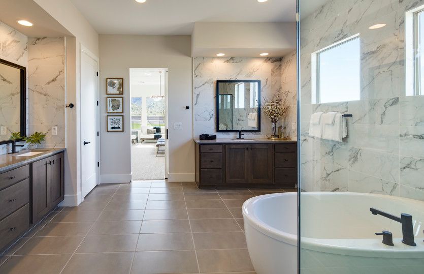 Large soaking tub in owner's bath