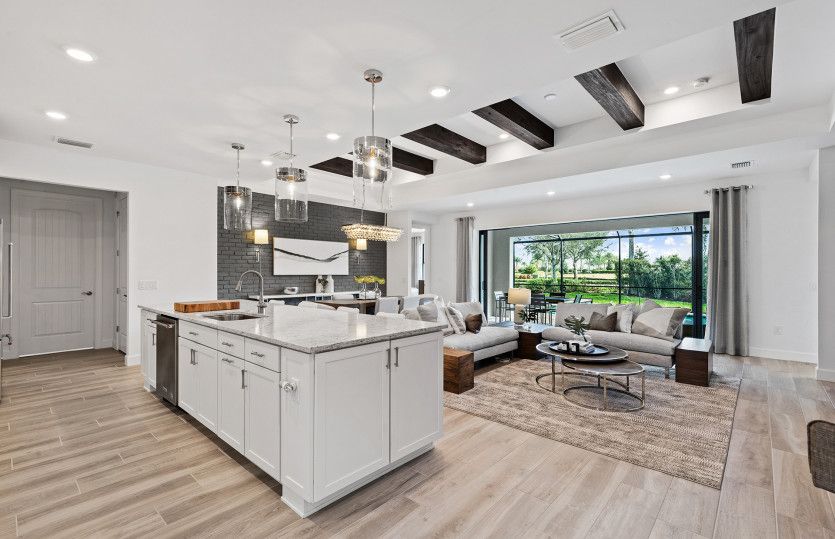 Open flow-through layout with connected spaces