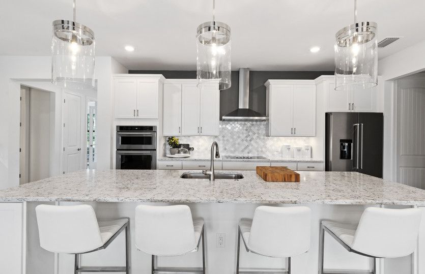 Center island, perfect for hosting guests