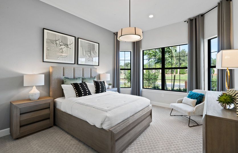 Secondary bedroom