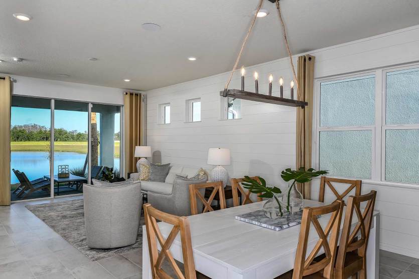 Open Floorplan for Indoor/Outdoor Living