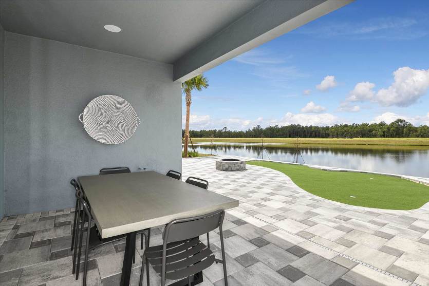 Spacious Lanai