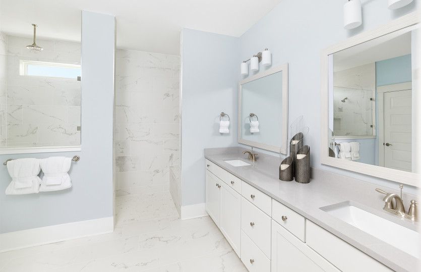 Owner's Bathroom