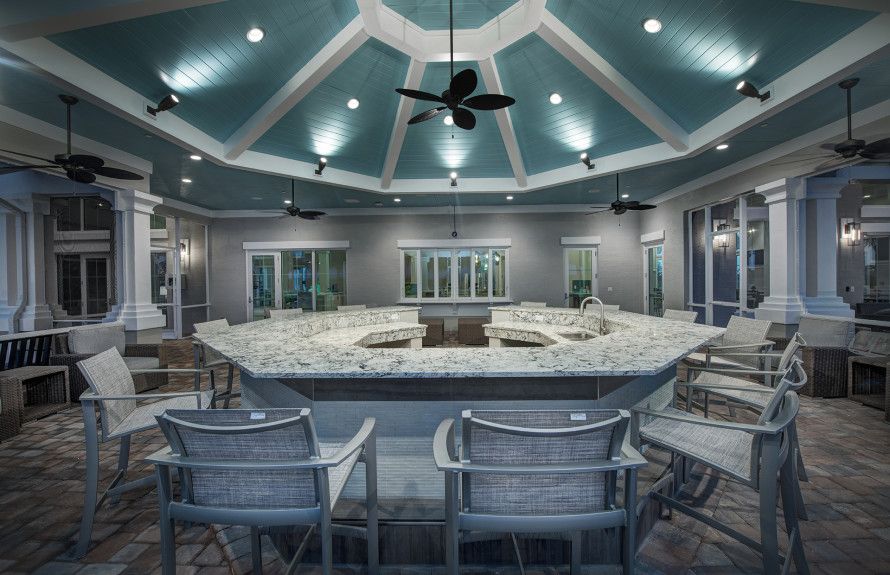 Outdoor Barefoot Bar