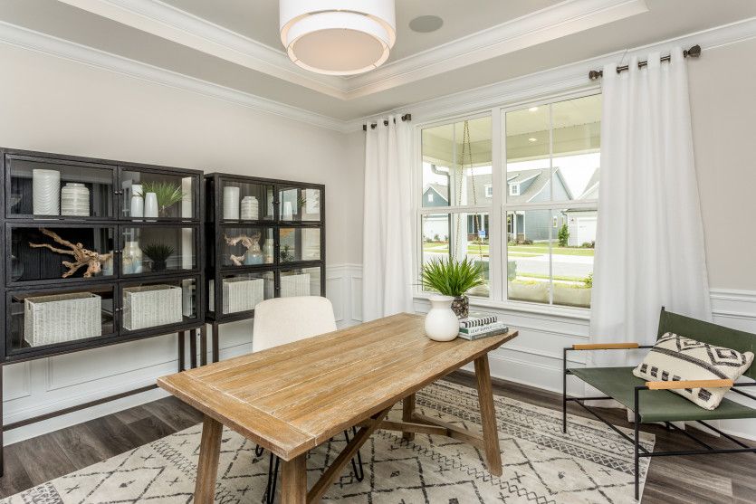 Flex Space off Foyer