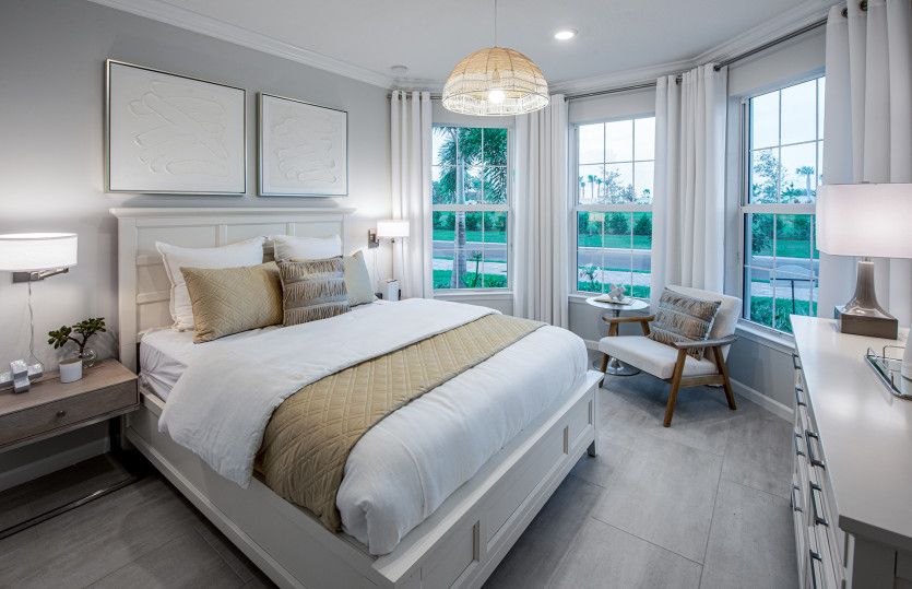 Secondary bedroom