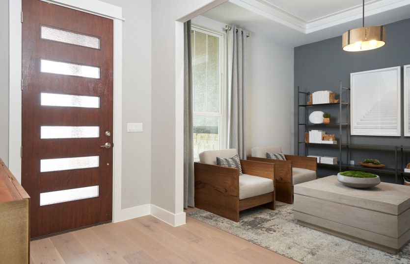 Foyer and Den / Flex Space